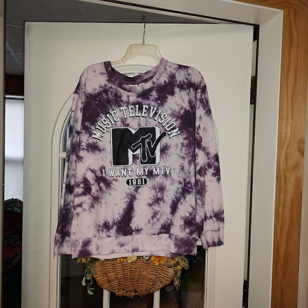 MTV Purple Tie Dye Lightweight Sweatshirt Size Women's L